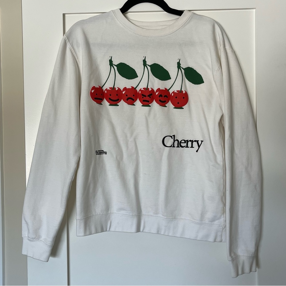 Atthemoment Cherry Sweatshirt Small